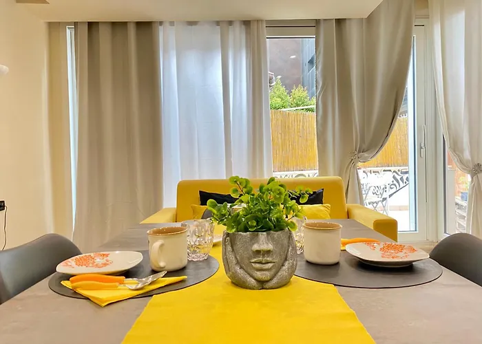 Piramide Romantic Apartamento Roma